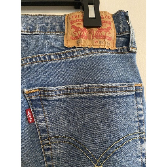 LEVI'S Men's 511 Slim Stretch Cotton 5 Pocket Denim Jeans Blue 36/32 MED WASH - Picture 4 of 8
